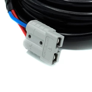 WATTSTUNDE SVK4.10 Verlängerungskabel Detail AK-A50 Stecker